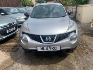 2011 Nissan Juke 1.6 Visia Euro 5 5dr in Silver — image 2