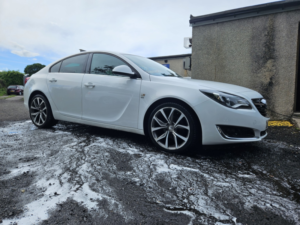 2016 Vauxhall Insignia 2.0 Cdti Sri Nav in White — image 6