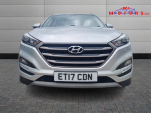 2017 Hyundai Tucson 1.6 Tucson Se Nav 1.6 Gdi 132ps Bd No Aa in Silver — image 2
