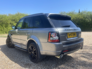 2012 Land Rover Range Rover Sport 3.0 Sd V6 Hse in Grey — image 5