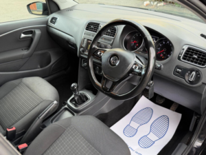 2016 Volkswagen Polo 1.2 Tsi Bluemotion Tech Match Euro 6 (s/s) 5dr in Black — image 3