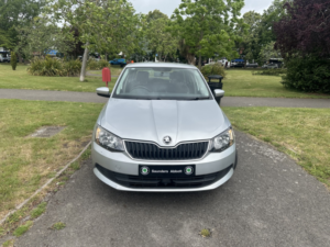 2015 Skoda Fabia 1.2 Tsi Se in Silver — image 2