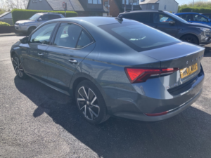 2021 Skoda Octavia 1.4 Tsi Iv 13kwh Se Technology in Grey — image 4