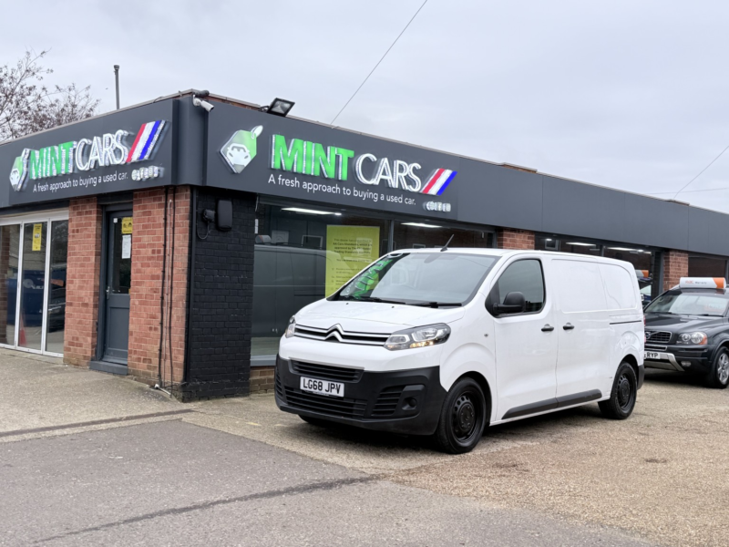 2018 Citroen Dispatch 1.6 Bluehdi 1000 Enterprise M in White — image 1