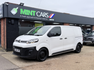 2018 Citroen Dispatch 1.6 Bluehdi 1000 Enterprise M in White — image 6