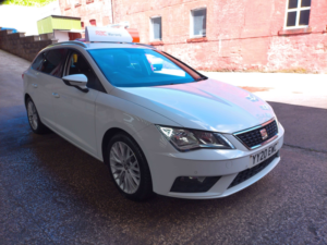 2020 SEAT Leon 2.0 Tdi Se Dynamic in White — image 2