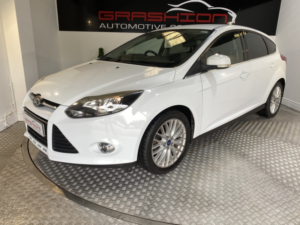 2014 Ford Focus 1.0 T Ecoboost Zetec Navigator in White — image 3