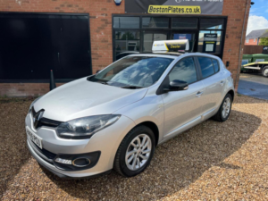 2015 Renault Megane 1.5 Dci Limited Nav Euro 6 (s/s) 5dr in Silver — image 3