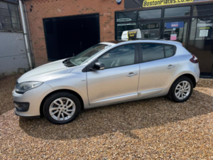 2015 Renault Megane 1.5 Dci Limited Nav Euro 6 (s/s) 5dr in Silver — image 5