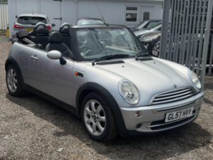 2007 MINI Convertible 1.6 Cooper Euro 3 2dr in Silver — image 2