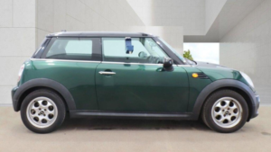 2013 MINI Hatch 1.6 Cooper Euro 5 (s/s) 3dr in Green — image 5