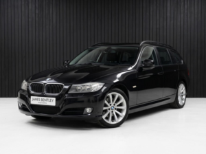 2011 BMW 3 Series 2.0 318i Se Touring Euro 5 (s/s) 5dr in Black — image 3