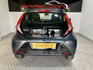 2019 Toyota Aygo 1.0 Vvt-I X-Play in Grey — image 6