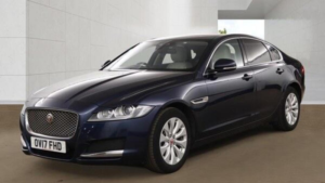 2017 Jaguar Xf 2.0d Portfolio Auto Euro 6 (s/s) 4dr in Blue — image 2