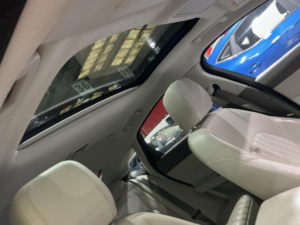 2017 Jaguar Xf 2.0d Portfolio Auto Euro 6 (s/s) 4dr in Blue — image 5