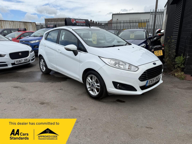 2015 Ford Fiesta 1.0t Ecoboost Zetec Euro 6 (s/s) 5dr in White — image 1
