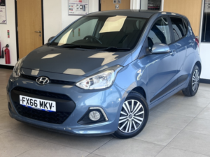 2016 Hyundai I10 1.0 I10 Go! 1.0 in Blue — image 5