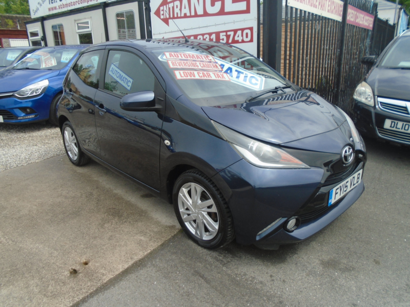 2015 Toyota Aygo 1.0 Vvt-I X-Pression X-Wave 5dr Petrol X-Shift Euro 5 Euro 5 (68 Ps) in Blue — image 1