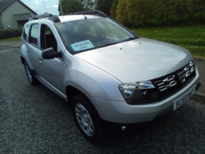 2015 Dacia Duster 1.6 Ambiance 1.6 16v 115 4x2 in Silver — image 3