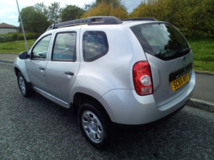 2015 Dacia Duster 1.6 Ambiance 1.6 16v 115 4x2 in Silver — image 6
