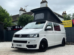 2015 Volkswagen Transporter 2.0 Tdi T28 Startline L1 H1 4dr in White — image 3