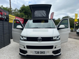 2015 Volkswagen Transporter 2.0 Tdi T28 Startline L1 H1 4dr in White — image 5