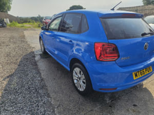 2015 Volkswagen Polo 1.0 Bluemotion Tech Se in Blue — image 6