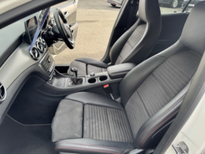2018 Mercedes-Benz Gla 2.1 Gla200d Amg Line in White — image 5