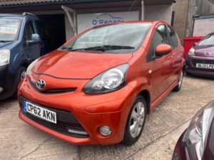 2012 Toyota Aygo 1.0 Vvt-I Fire Euro 5 5dr in Orange — image 2