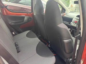 2012 Toyota Aygo 1.0 Vvt-I Fire Euro 5 5dr in Orange — image 6
