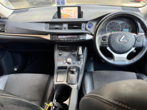 2016 Lexus Ct 1.8 200h Sport CVT Euro 6 (s/s) 5dr in White — image 4