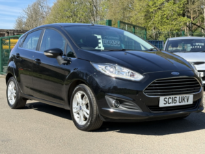 2016 Ford Fiesta 1.0t Ecoboost Zetec Hatchback 5dr Petrol Manual Euro 6 (s/s) (100 Ps) in Multicolour — image 3