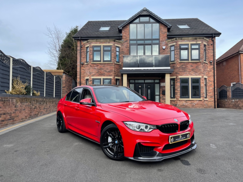 2016 BMW M3 3.0 Dct Saloon + Ferrari Rosso Red + White Interior + Carbon Kit + Hud + Harmon Kardon in Red — image 1