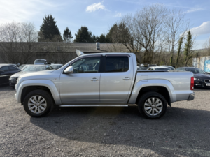 2013 Volkswagen Amarok 2.0 Bitdi Bluemotion Tech Highline in Silver — image 5