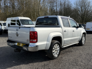 2013 Volkswagen Amarok 2.0 Bitdi Bluemotion Tech Highline in Silver — image 6