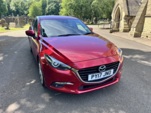 2017 Mazda Mazda3 2.0 Skyactiv-G Sport Nav in Red — image 2