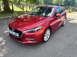 2017 Mazda Mazda3 2.0 Skyactiv-G Sport Nav in Red — image 5