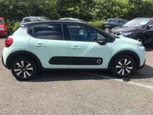 2017 Citroen C3 1.2 Puretech Flair Euro 6 (s/s) 5dr in Green — image 5