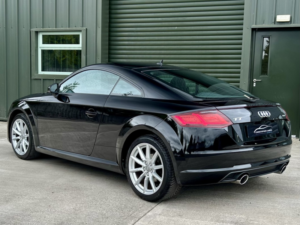 2017 Audi Tt 2.0 Tdi Ultra Sport in Black — image 2