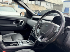 2018 Land Rover Discovery Sport Td4 Landmark in Grey — image 2