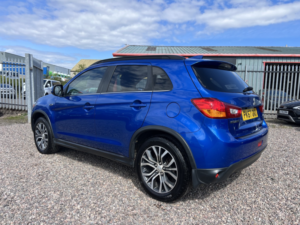 2017 Mitsubishi Asx 2.2 Di-D 4 in Blue — image 4