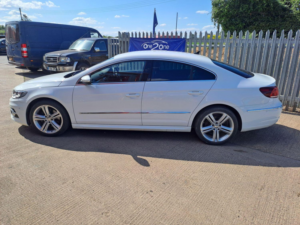 2016 Volkswagen Cc 2.0 Tdi Bluemotion Tech R-Line in White — image 2
