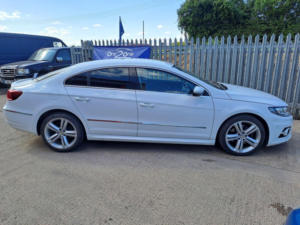 2016 Volkswagen Cc 2.0 Tdi Bluemotion Tech R-Line in White — image 6