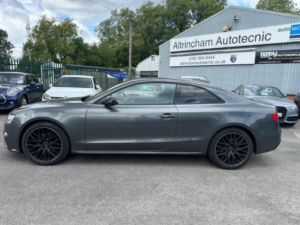 2015 Audi A5 2.0 Tdi Black Edition Plus S Tronic Quattro Euro 6 (s/s) 2dr in Grey — image 4
