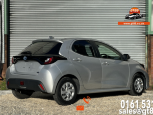 2021 Toyota Yaris 1.5 Vvt-H Icon in Silver — image 2