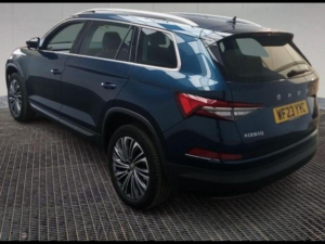 2023 Skoda Kodiaq 1.5 Tsi Act Se L Executive DSG Euro 6 (s/s) 5dr (7 Seat) in Blue — image 3