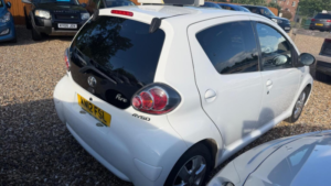 2012 Toyota Aygo 1.0 Vvt-I Fire Multimode Euro 5 5dr (a/c) in White — image 3