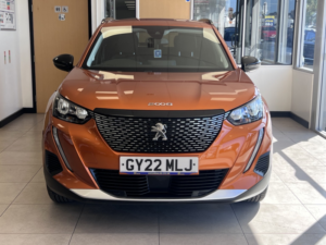 2022 Peugeot 2008 1.2 Puretech Allure Premium in Orange — image 3