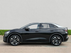 2025 Volkswagen Id.5 Pro 77kwh Match SUV 5dr Electric Auto (286 Ps) in Black — image 4