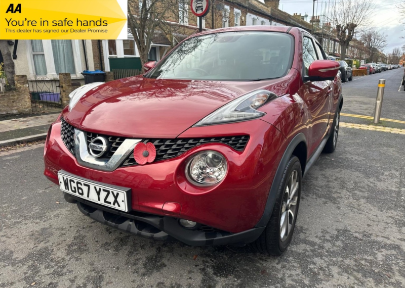 2018 Nissan Juke 1.6 Tekna in Red — image 1